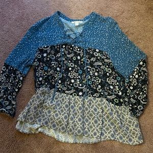 Francesca’s Blue Floral Blouse